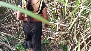 Indian Step Aunt Outdoor Sex In Sugarcane Field