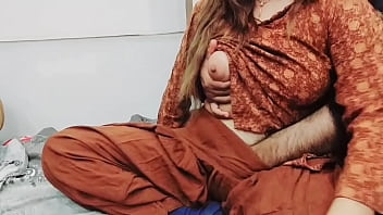 Stepmom Engages In Anal Play While Chopping Veggies In Steamy Hindi Audio