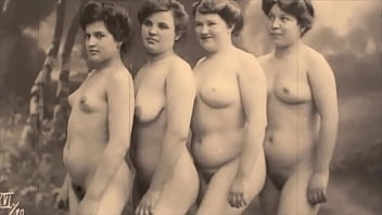 Retro Erotica: Classic Sapphic Scenes