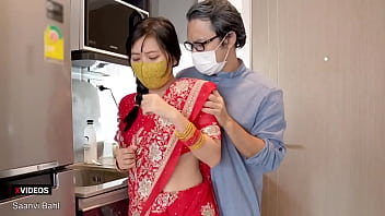 Indian Stepmother Tempts Her Stepfather With Her Curves (hindi Audio)