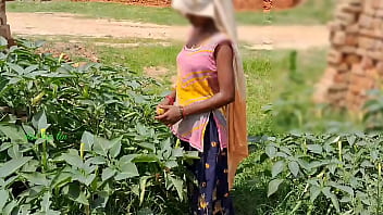 Indian Step Sister Enjoys Passionate Outdoor Encounter