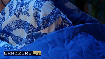 Eliza Ibarra And Seth Gamble Star In Brazzers’ Sinful Delight – Feels Good To Be Bad