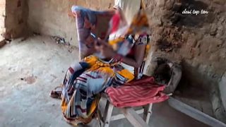 Hot Indian Bhabi In Saree Enjoys Passionate Bed Action With Loud Moans