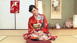 Japanese Bush Encounters Thick Japanese Rod