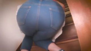 Ryuu Ebisu’s Tight Pants And Gorgeous Curves In Year-end Cleaning Service 1