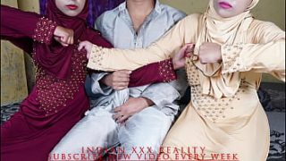 Indian Muslim Couple’s Intimate Moments In Hindi