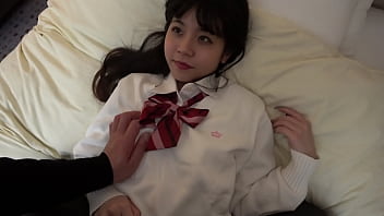 K県立女子の放課後デート：イルミネーションからホテルで黒髪を乱した生チン騎乗位
