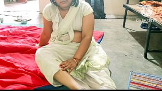 Desi Bhabhi Getting Wild With A Young Stud
