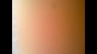 Pernas à Mostra Na Calça Transparente