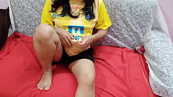 गर्भवती भाभी को बालकनी से उठाकर कमरे में ले गया और जमकर चोदा