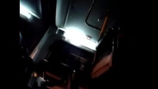 A Primeira Vez Que Fizemos Aquilo No ônibus Lotado