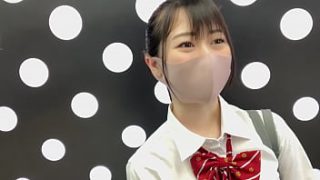 小柄で可愛い優等生jkとのハメ撮りセックス。美乳美尻のエロいカラダに手マンで潮吹きしまくり。ミニマムボディにバックで生ハメ、種付けプレス。