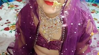 अकेली घर में बहन ने अपने सौतेले भाई के साथ गर्म मुलाकात की