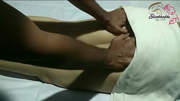 Indian Beauty’s Sensual Full Body Massage