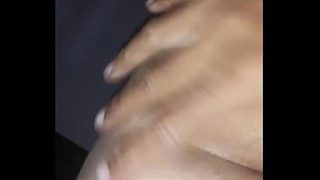 Nyaris ketahuan suami saat asyik bercinta dengan teman