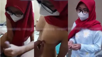 Gadis Berhijab untuk Penuhi Hasratmu