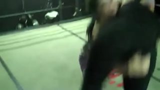 Sultry Strut to a Savage Slam
