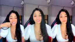 Mbak Reva dengan Tetek yang Menggoda