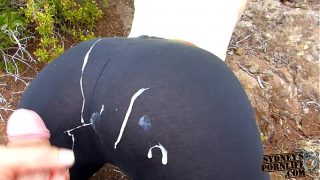 Curves on the Trail: A Wild Encounter in the Anaga Mountains