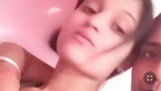 Ragini Jat’s steamy live performance