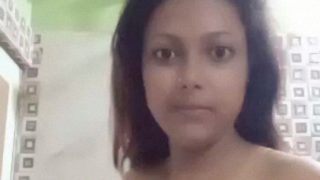 Steamy desi goddess captures her allure in a steamy bathroom selfie