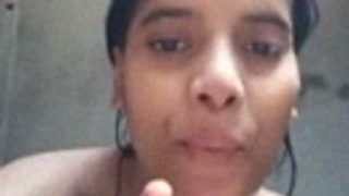 Steamy village beauty’s private bath moment