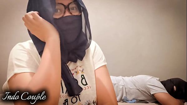 Indonesian Adult Entertainment