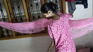 Desi Bhabhi Invites Her Well-Endowed Lover Over for an Intense Afternoon Session