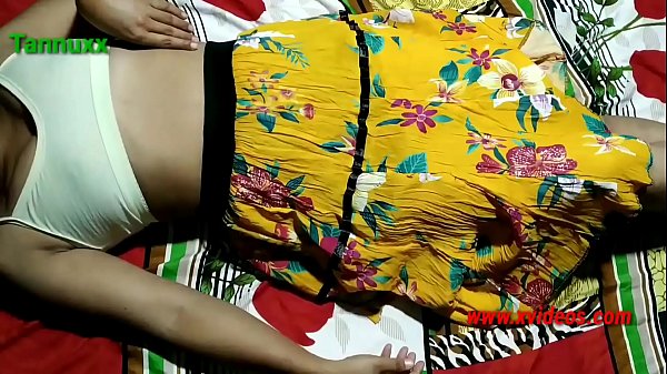Intimate lessons with a Delhi teacher at her place