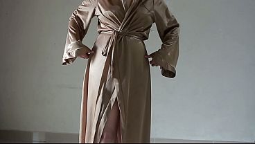 Indo Babe in Satin Robe Teasing Herself