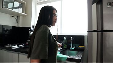 A Technician’s Thick Cock Tastes So Much Sweeter Than My Husband’s – Nastya Rivera