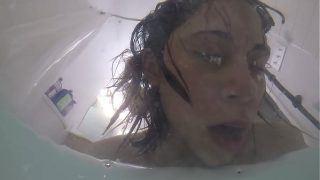 Sugary Soak: A Steamy Voyage in the Tub
