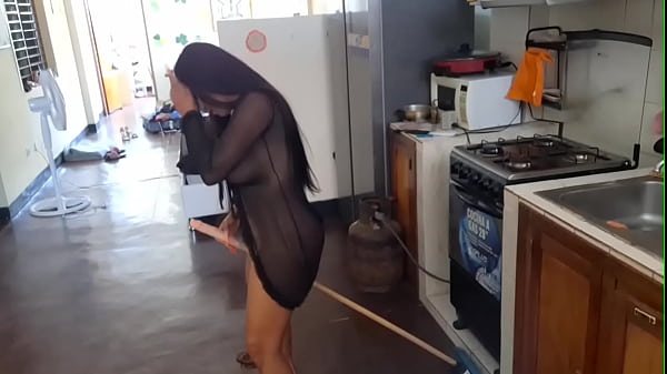 Exclusive Footage: Renowned Socialite Caught Pleasuring Herself with Kitchen Utensil