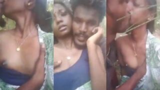 Wild Desi Couple’s Bush Encounter
