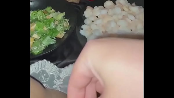 Desert Rose’s Forbidden Feast: A Kinky LA Amateur’s Explicit Food Fetish Ritual