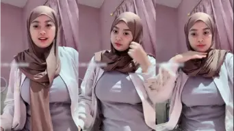 Jilbab host tobrut bikin pascol makin tegang ngaceng.