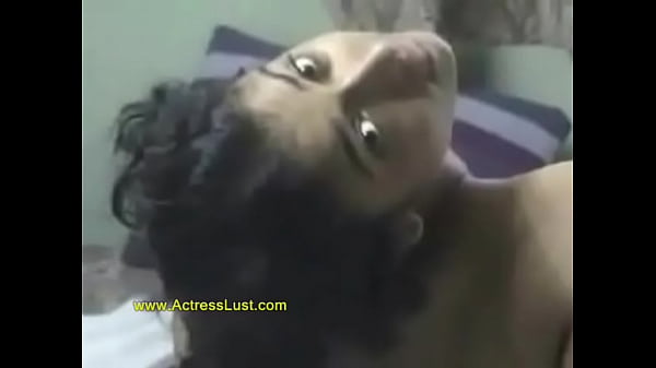 Indian babe gets wild with her boyfriend in a hotel room