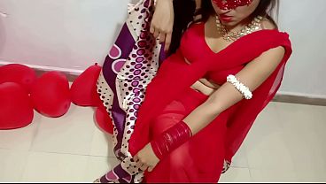 Newly Married Indian Wife In Red Sari Fucking Hard On Valentine Night With Her Desi Husband – Full Hindi Best XXX