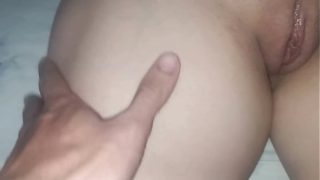 Esporrando o melado da minha ruiva deliciosa