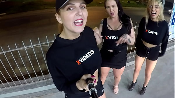 Eu e as vadias indo arrebentar na noite de Canoas – DinniGata – Barbara Alves