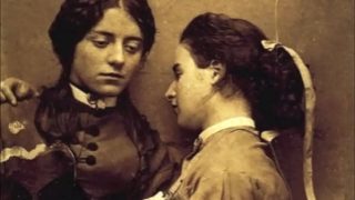Get wet for the past: vintage lesbians dripping with retro lust